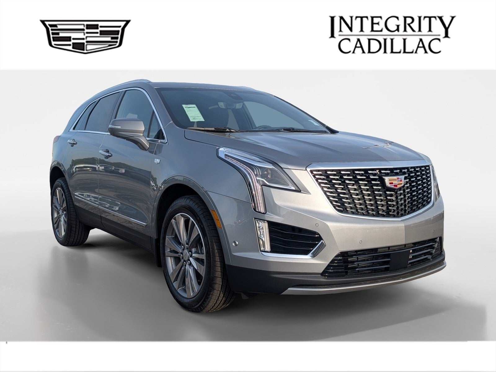 2026 Cadillac XT5 Premium Luxury in Argent Silver Metallic — front three-quarter view