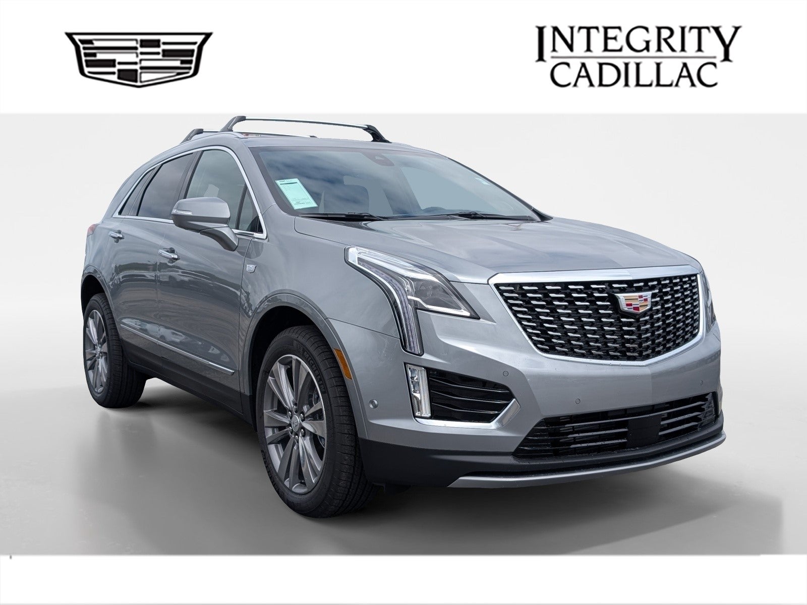 2026 Cadillac XT5 Premium Luxury in Argent Silver Metallic — front three-quarter view