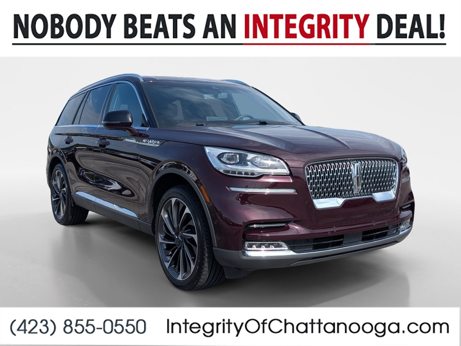2023 Lincoln Aviator Reserve in Purple — front three-quarter view