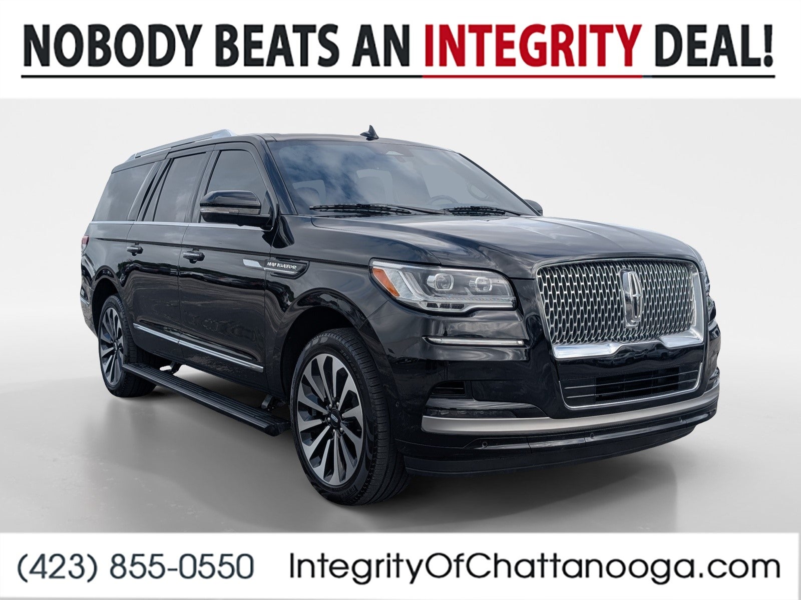 2024 Lincoln Navigator L Reserve in Other — front three-quarter view